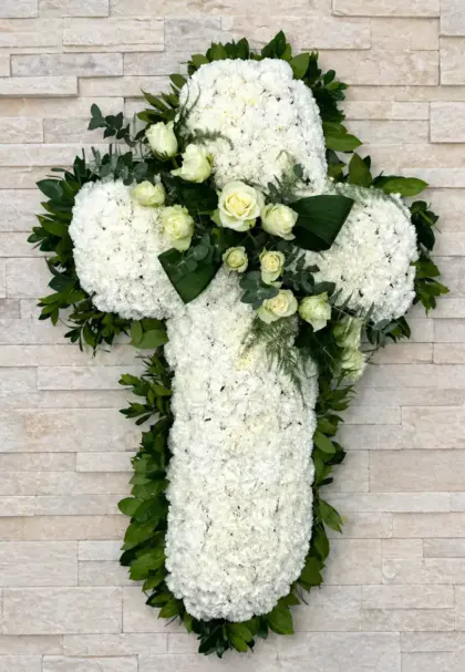 Cruz de rosas Los Cahorros