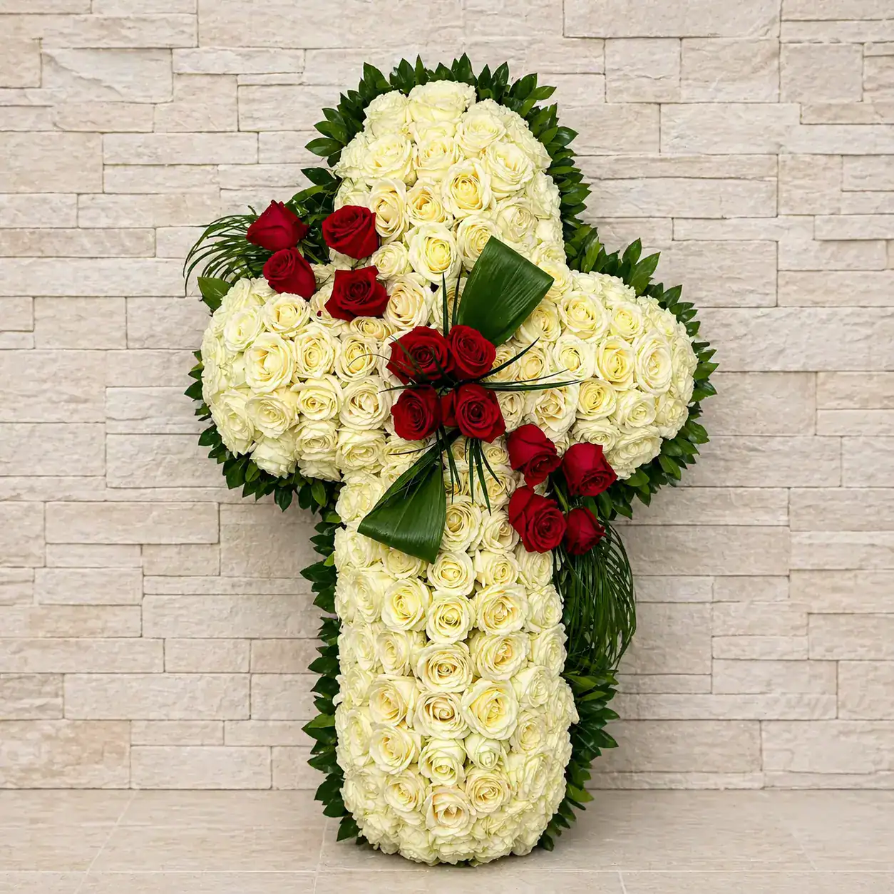 Cruz de rosas Purullena