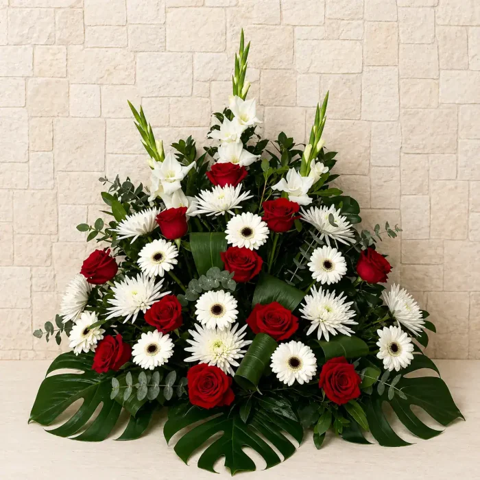 centro_blanco_rosas_rojas